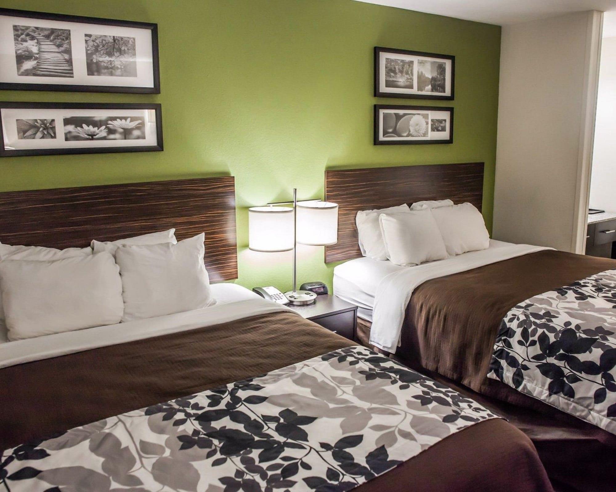 Garner Hotel Topeka West By Ihg Eksteriør billede