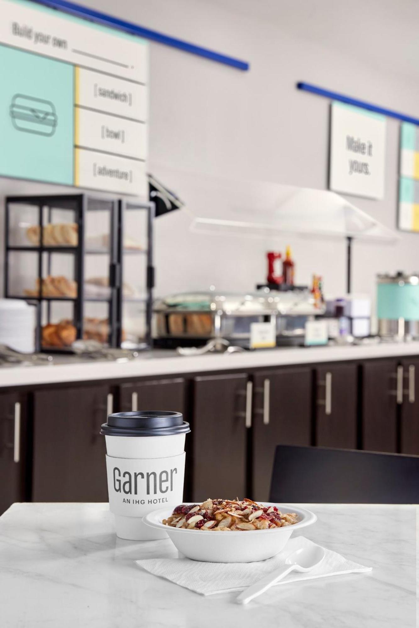 Garner Hotel Topeka West By Ihg Eksteriør billede